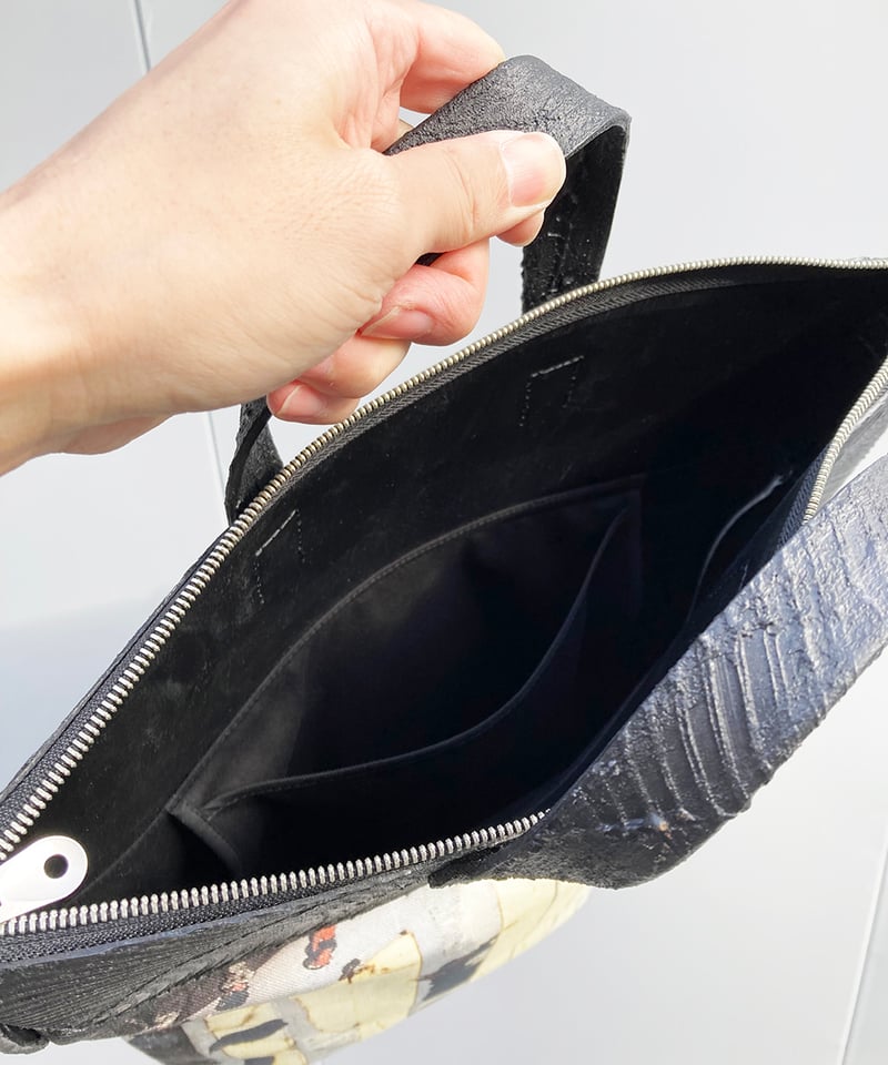 壁布ビッグトート・アワザ | Kagari Yusuke ／カガリユウスケ