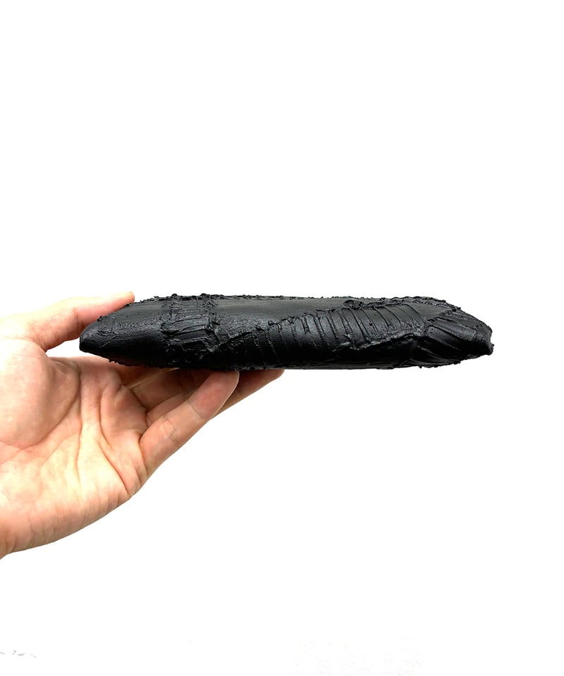 ウォールスタンダードポーチ／BK | Kagari Yusuke ／カガリユウスケ