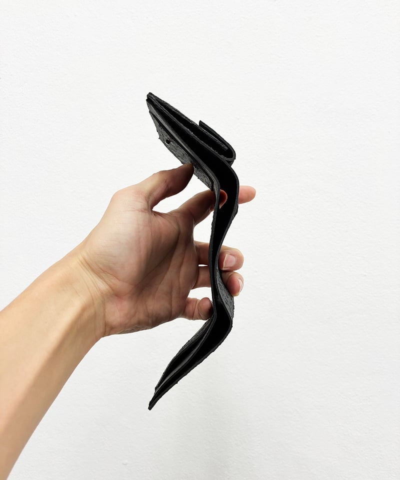 mw11｜三つ折り豆財布／BK | Kagari Yusuke ／カガリユウスケ