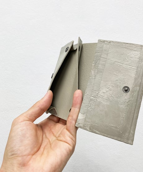 mw13｜コンパクト二つ折り財布／GR