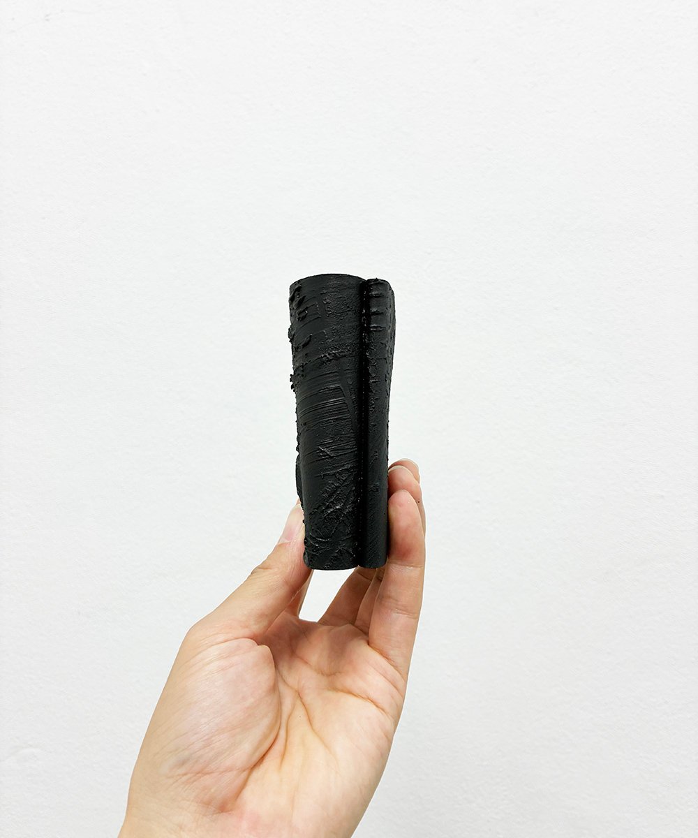 mw11｜三つ折り豆財布／BK | Kagari Yusuke ／カガリユウスケ