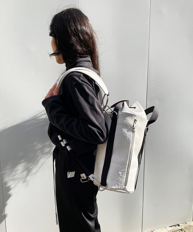 W23-03｜ニューフレコントート WH | Kagari Yusuke ／カガリユウスケ