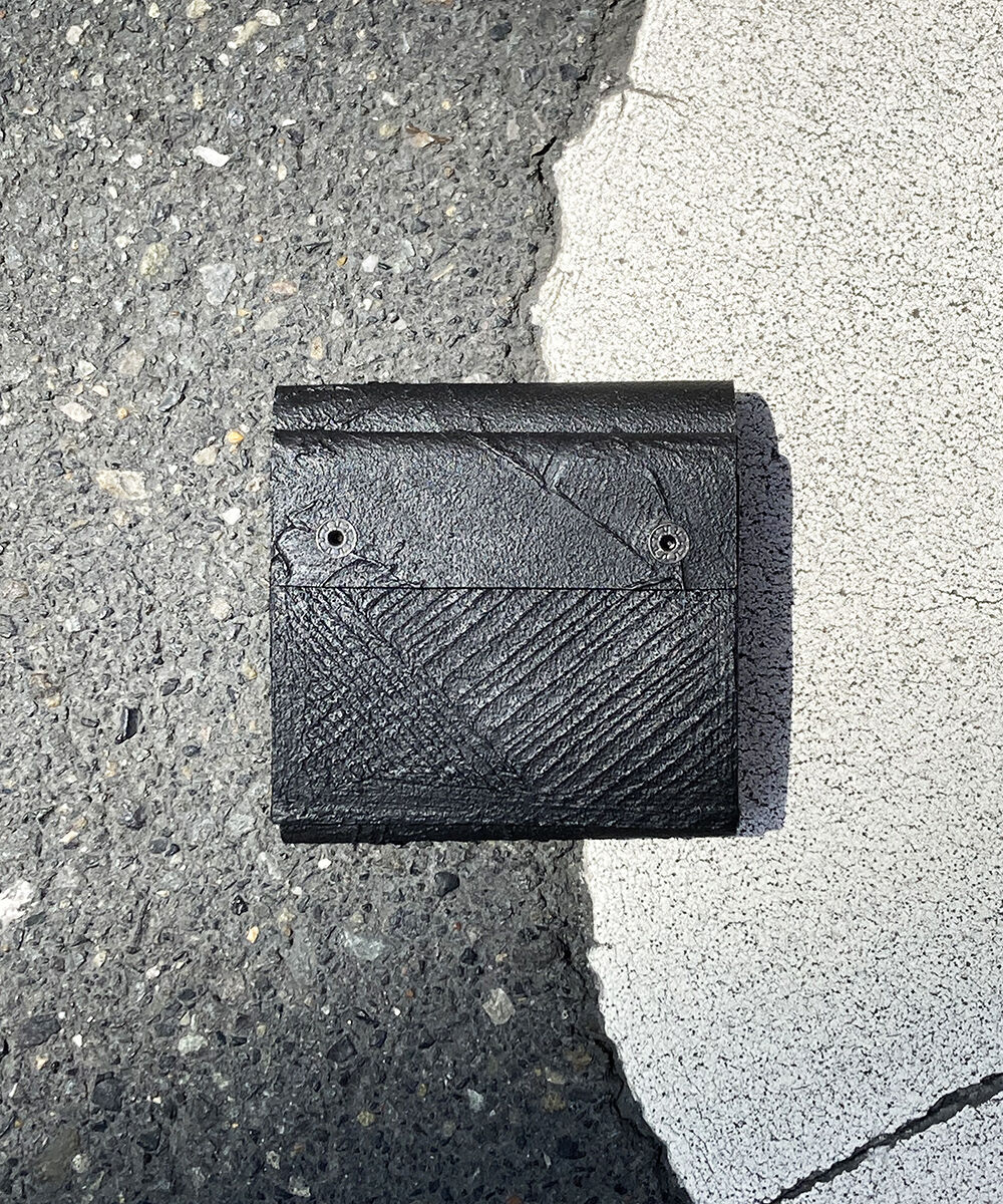 mw12｜三つ折り財布／BK | Kagari Yusuke ／カガリユウスケ