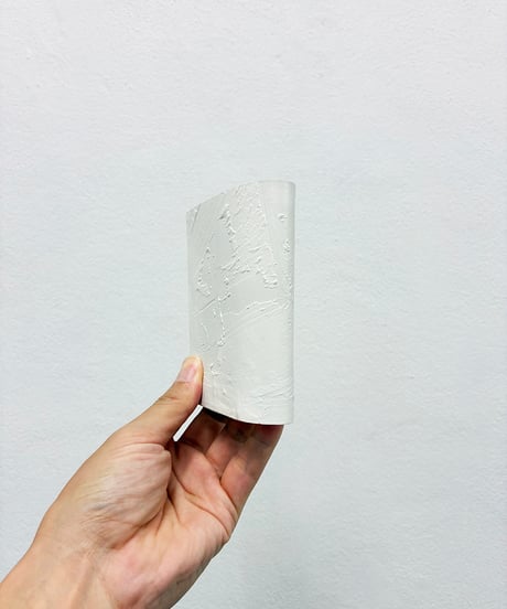 mw20｜二つ折り財布／WH