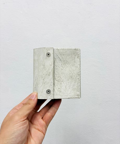 mw12｜三つ折り財布／NWH