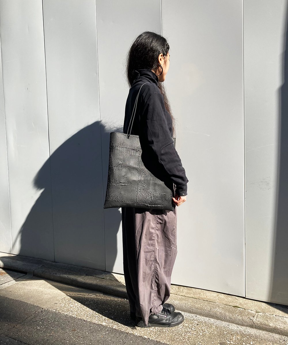 W17-01｜電線トート／BK | Kagari Yusuke ／カガリユウスケ