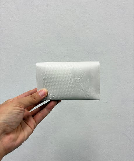 mw13｜コンパクト二つ折り財布／WH