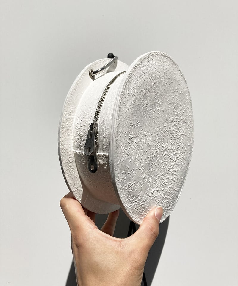 W22-04｜シリンダーショルダー／WH | Kagari Yusuke ／カガリ