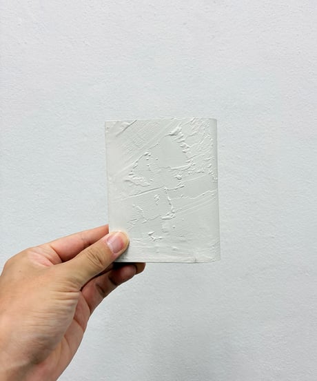 mw20｜二つ折り財布／WH