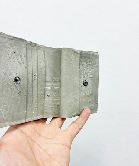 mw20｜二つ折り財布／GR