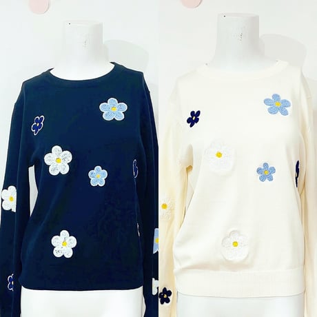 【即納】モコモコお花刺繍ニット♡オフホワイト✖️ライトブルー