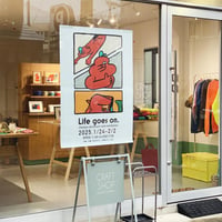 「Life goes on」展示の様子