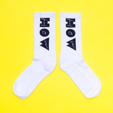 [HOW] SOCKS  white &black