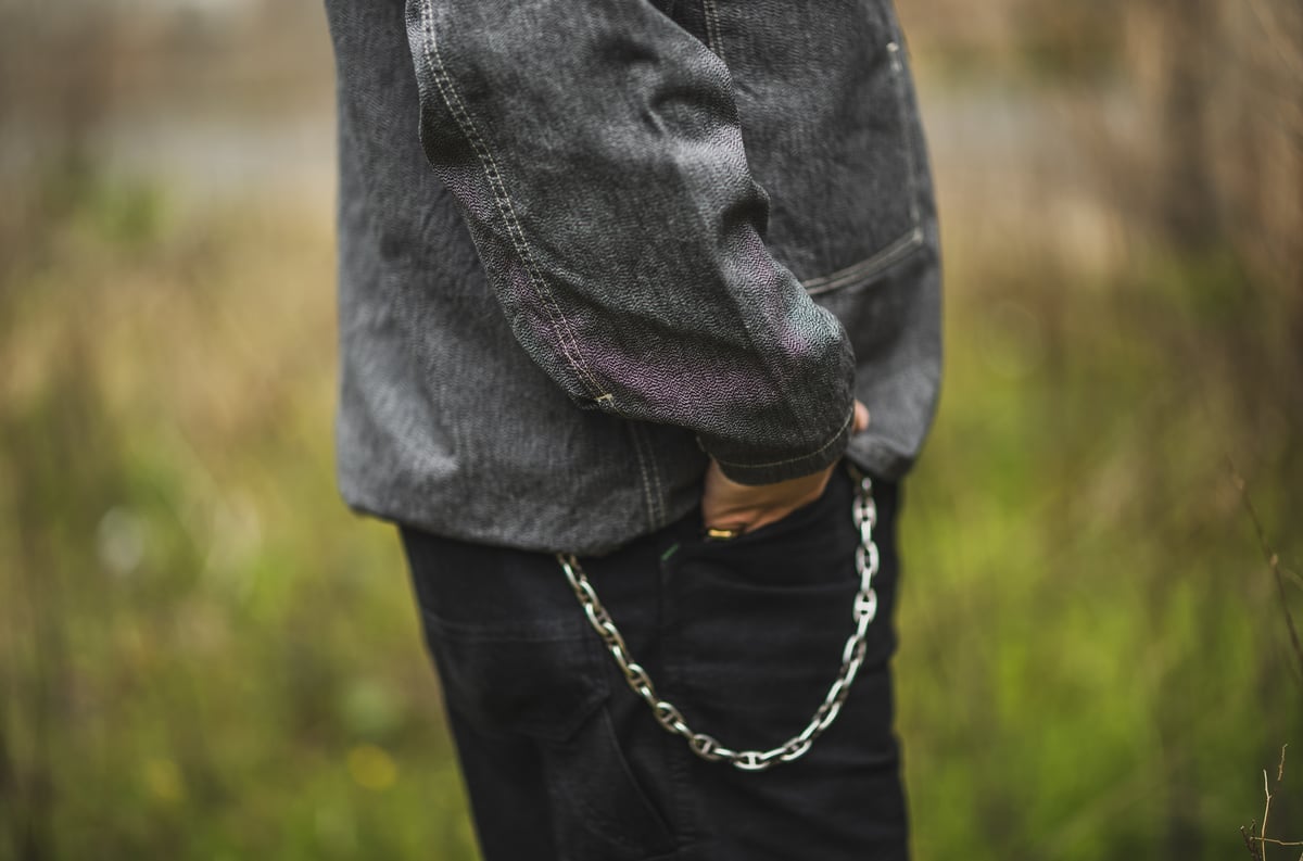 Black Catface Pullover Shirt | TCB jeans