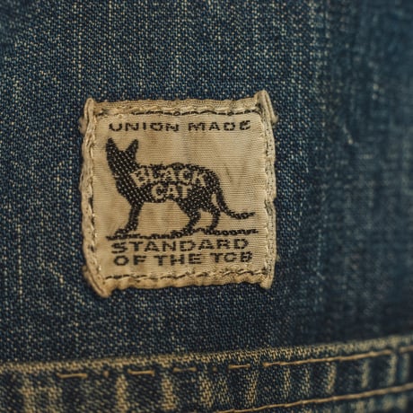 BLACK CAT JACKET  Pin Check