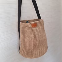 麻ひものバケツ型バッグ