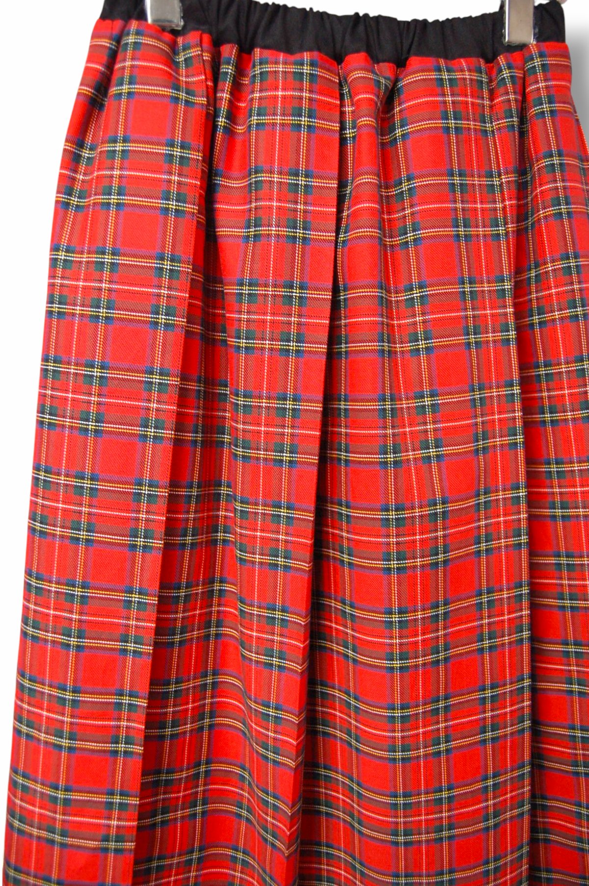 タータンチェック フレアプリーツロングスカート:レッド | SWIVEL SLUM