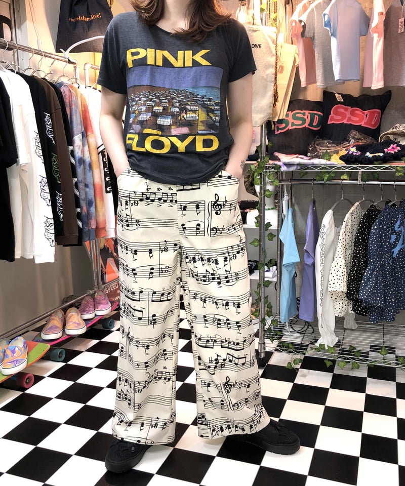 楽譜柄 音符コットンワイドパンツ:生成り | SWIVEL SLUM DIVE