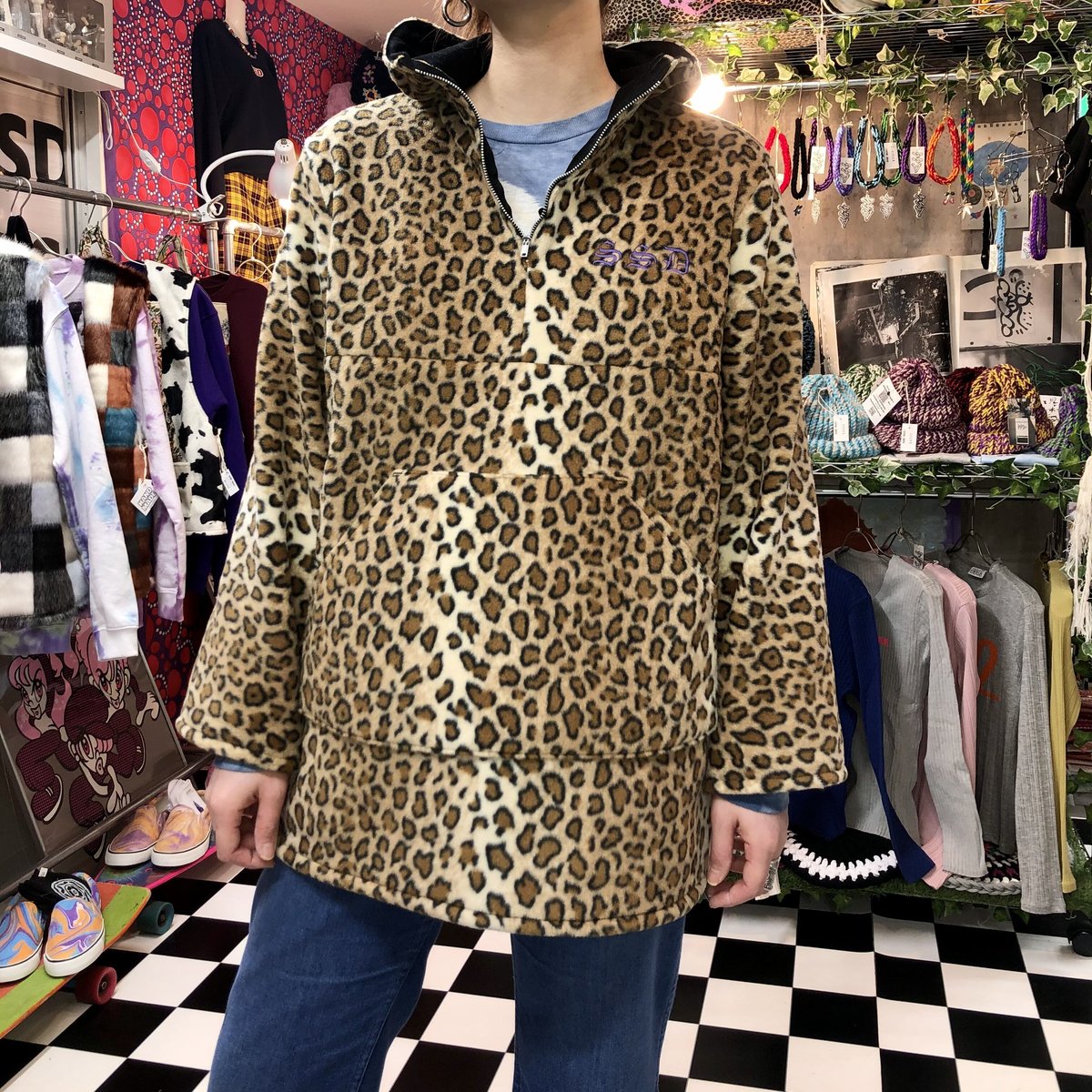 SSD刺繍 ヒョウ柄フリース ハーフジップ プルオーバー | SWIVEL SLUM DIVE