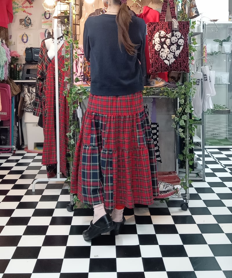 裏地付き タータンチェックミックス ティアードロングスカート 裏地付き タータンチェックミックス ティアードロングスカート