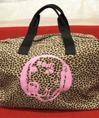 SSD刺繍　ヒョウ柄フリース  ハーフジップ プルオーバー SSD刺繍 ヒョウ柄フリース ハーフジップ プルオーバー | SWIVEL SLUM DIVE