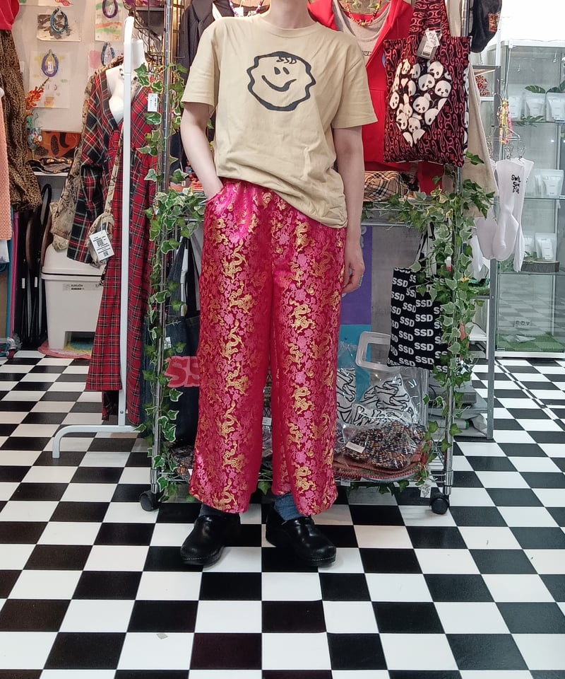 龍 チャイナワイドパンツ:ピンク×ゴールド | SWIVEL SLUM DIVE 