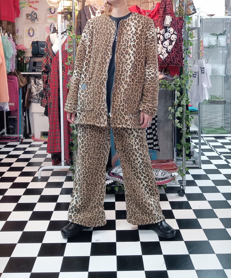 ヒョウ柄フリース ワイドパンツ/レオパード | SWIVEL SLUM DIVE ヒョウ柄フリース ワイドパンツ/レオパード | SWIVEL SLUM DIVE