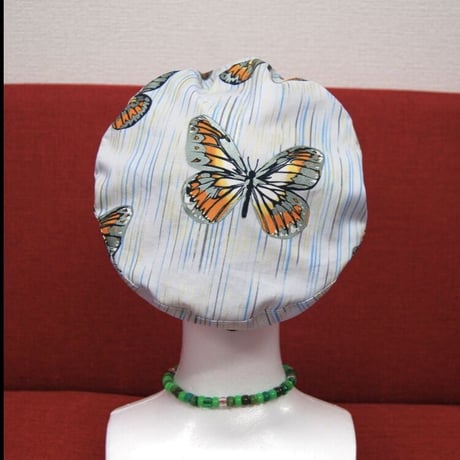 蝶々柄　ベレー帽:水色
