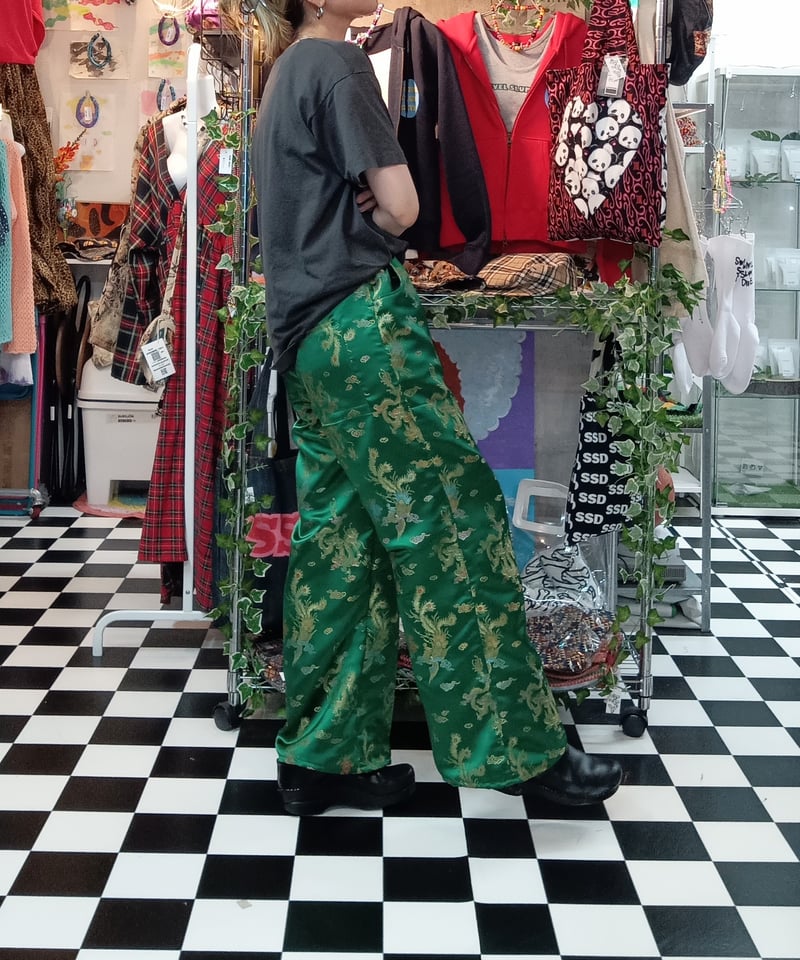 龍×鳳凰 チャイナワイドパンツ:グリーン | SWIVEL SLUM DIVE 