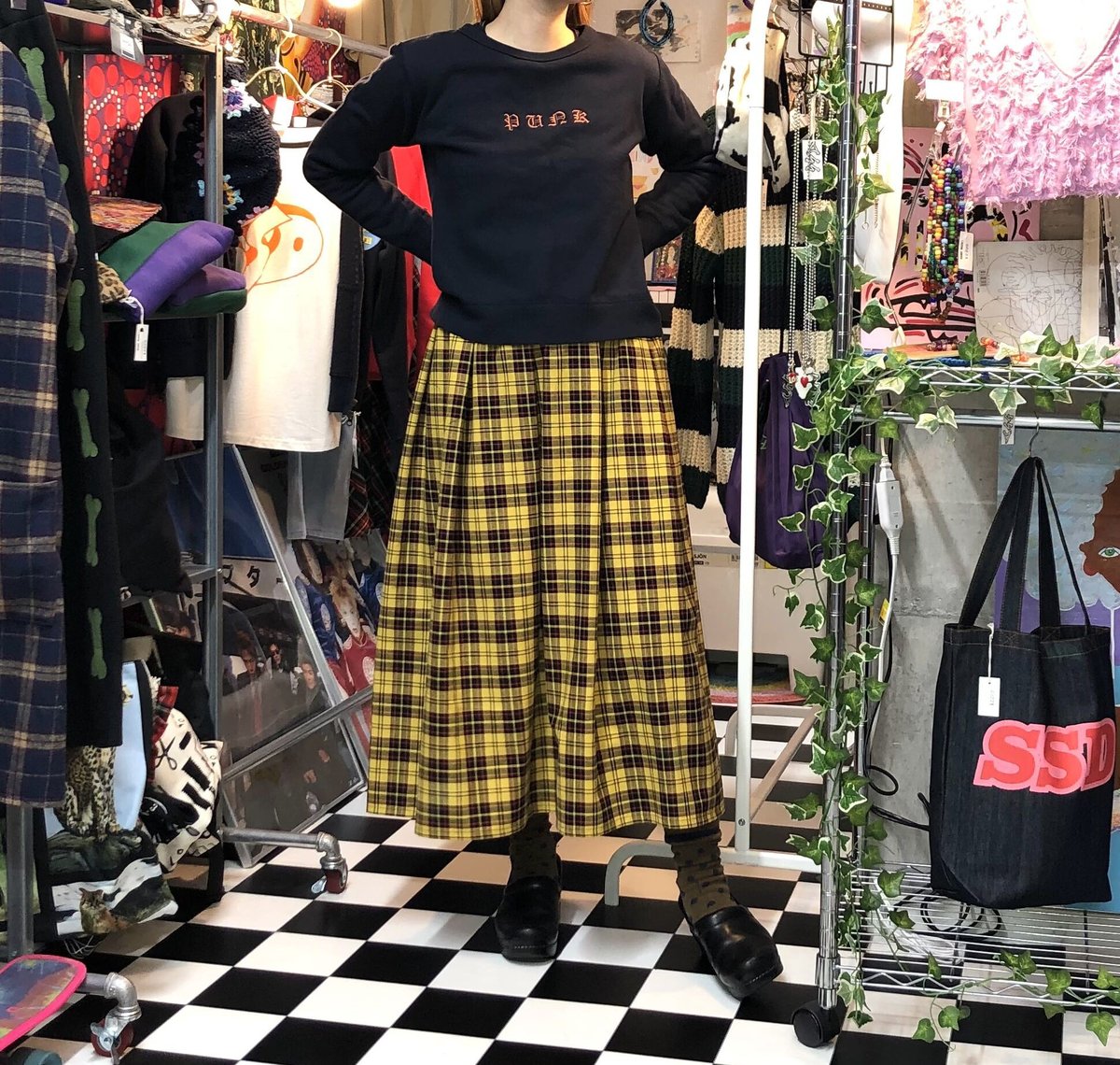 タータンチェックコットンフレアプリーツロングスカート