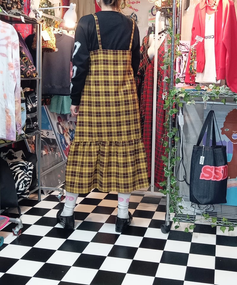 タータンチェック 裾ギャザーフレアロングワンピース:yellow | SWIVEL