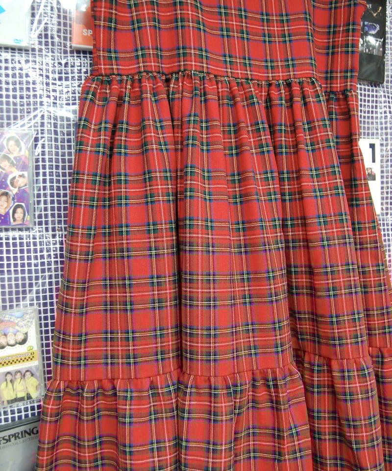 タータンチェック ティアードロングワンピース：レッド | SWIVEL SLUM DIVE