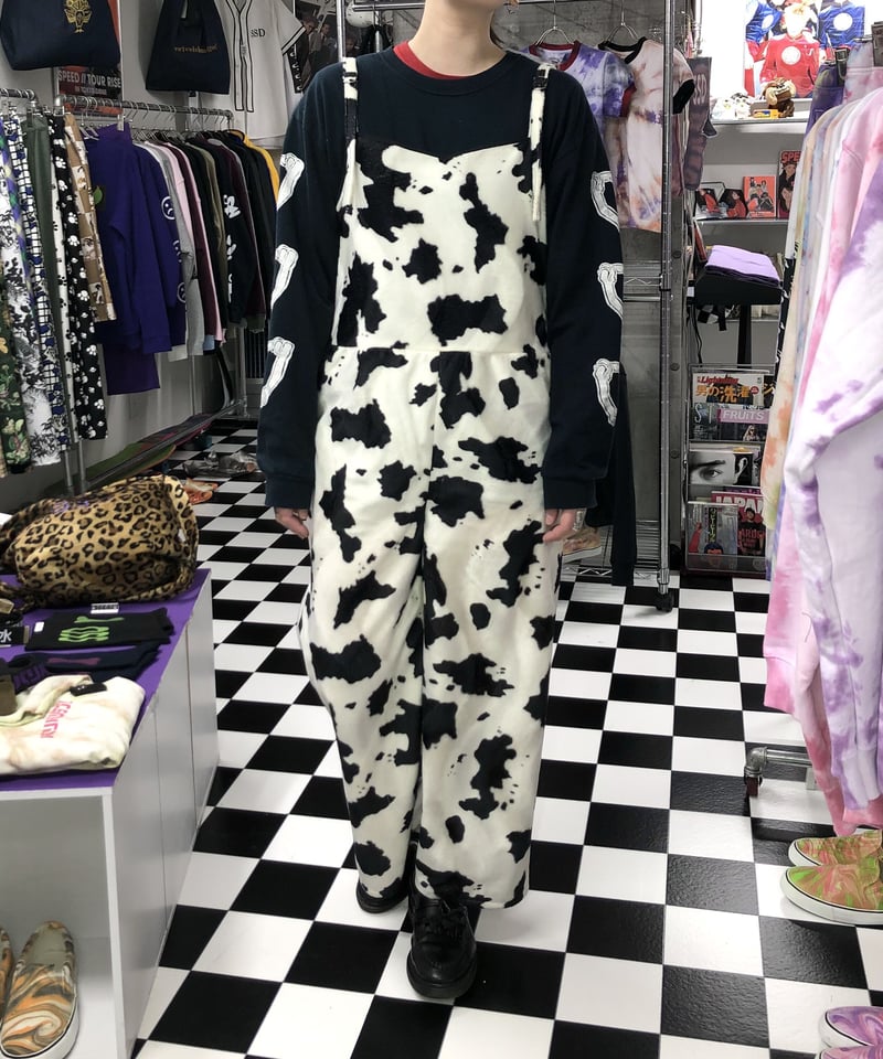 牛柄フェイクファー オールインワンサロペット | SWIVEL SLUM DIVE