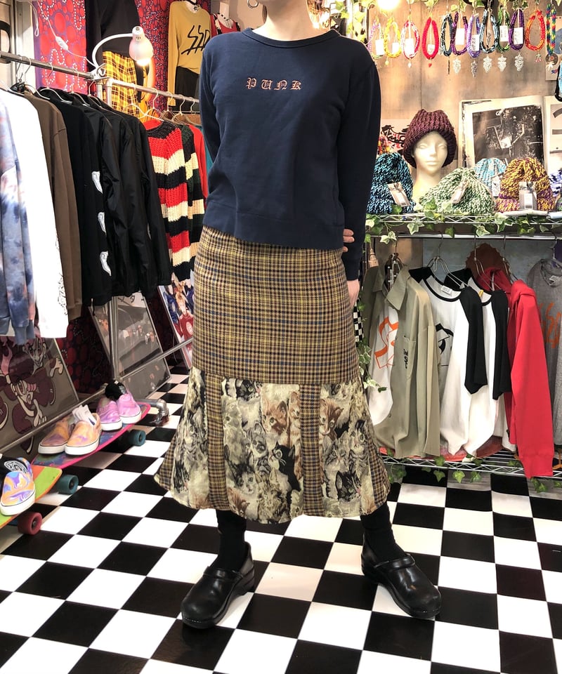 kitty ランジェリーリメイクスカート Emerald Motel」リメイク パッチワーク カレンダー スカート - 古着屋