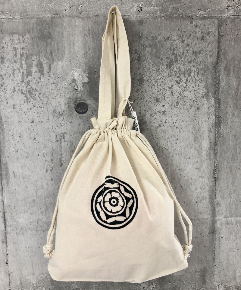 テリファー 巾着トート（BK） 受注】巾着トート（NC） テリファー3 – ボリス雑貨店