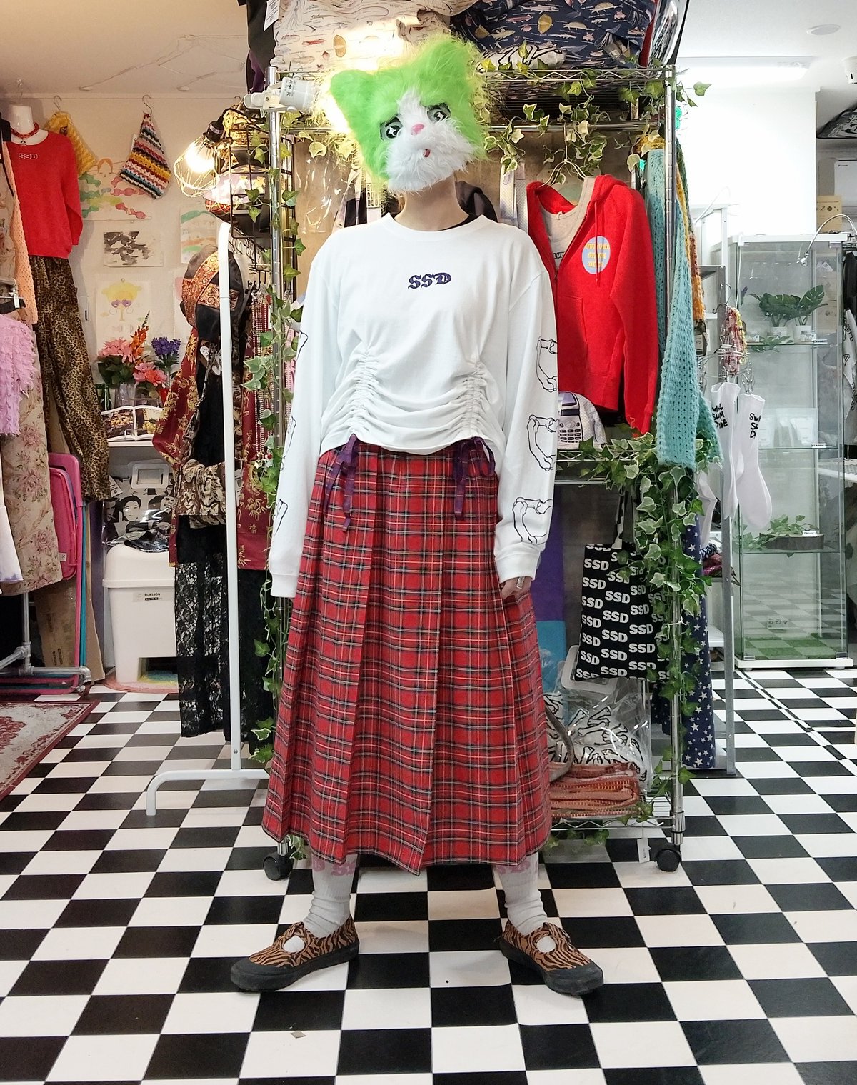 タータンチェック フレアプリーツロングスカート:レッド | SWIVEL SLUM