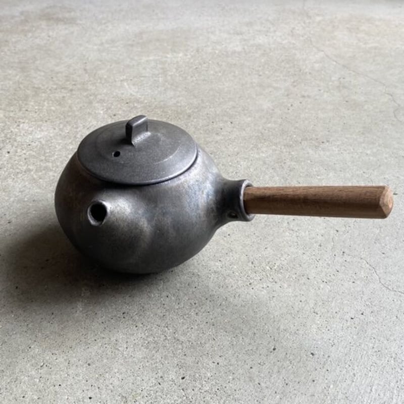 馬場勝文 丸型急須 黒釉 | TORYBAZAR