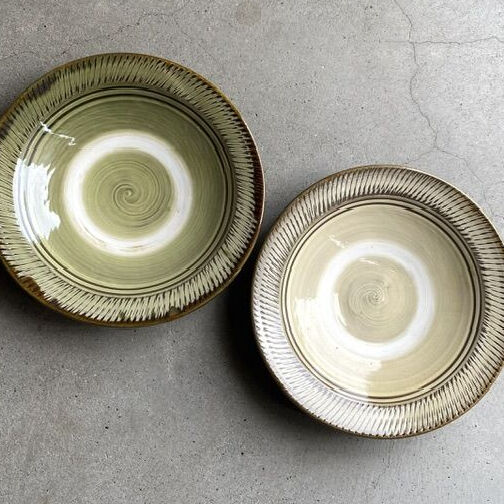 小鹿田焼のお皿　直径：約３０ｃｍ 手作りの陶器 大分県日田市 小鹿田焼(おんたやき) 尺皿 直径約