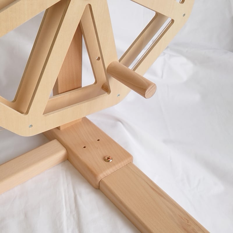 ハンドル付 糸車 2025型 | 木製品の共榮