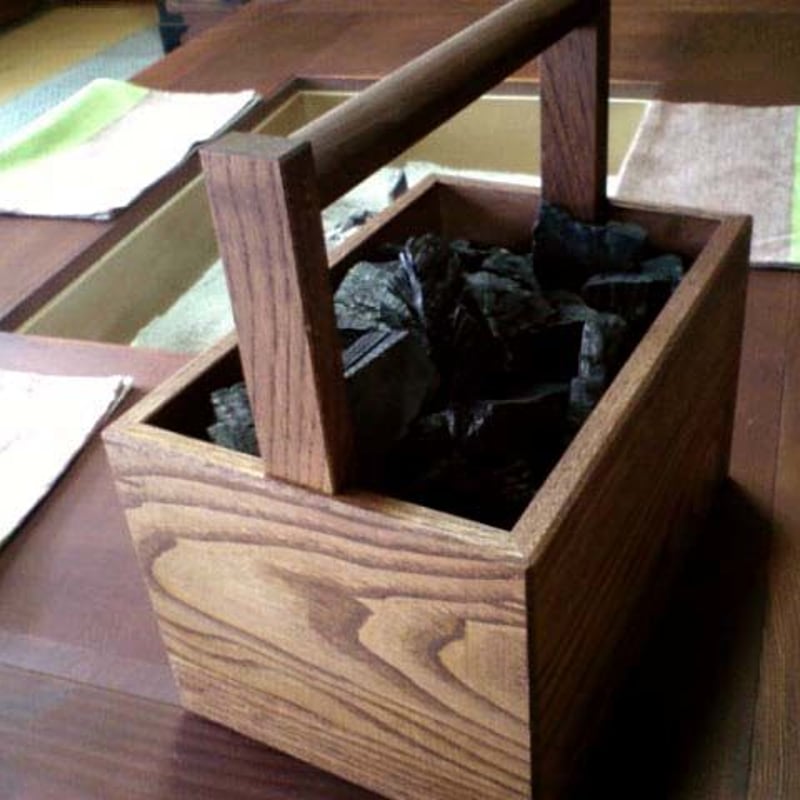 置囲炉裏】オプション 炭入れ箱 | 木製品の共榮