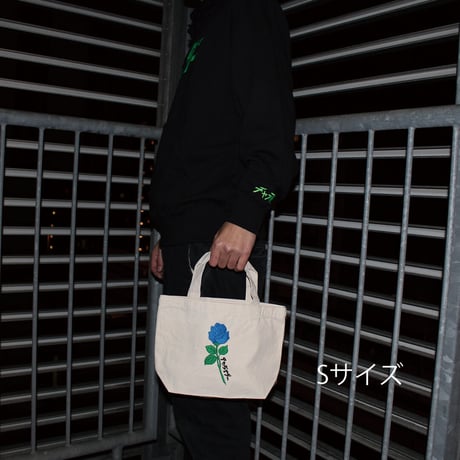バラ刺繍トートバッグ　　S