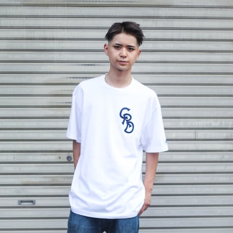 チームロゴTシャツ