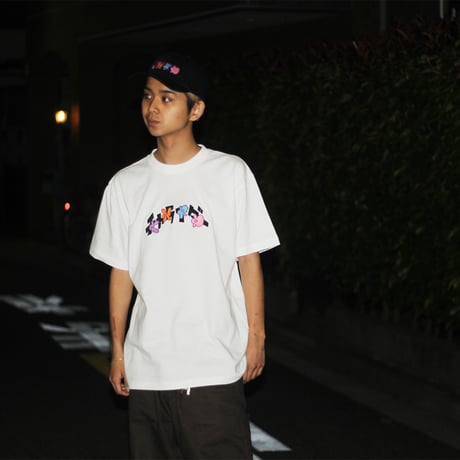 フラワーロゴ　Tシャツ