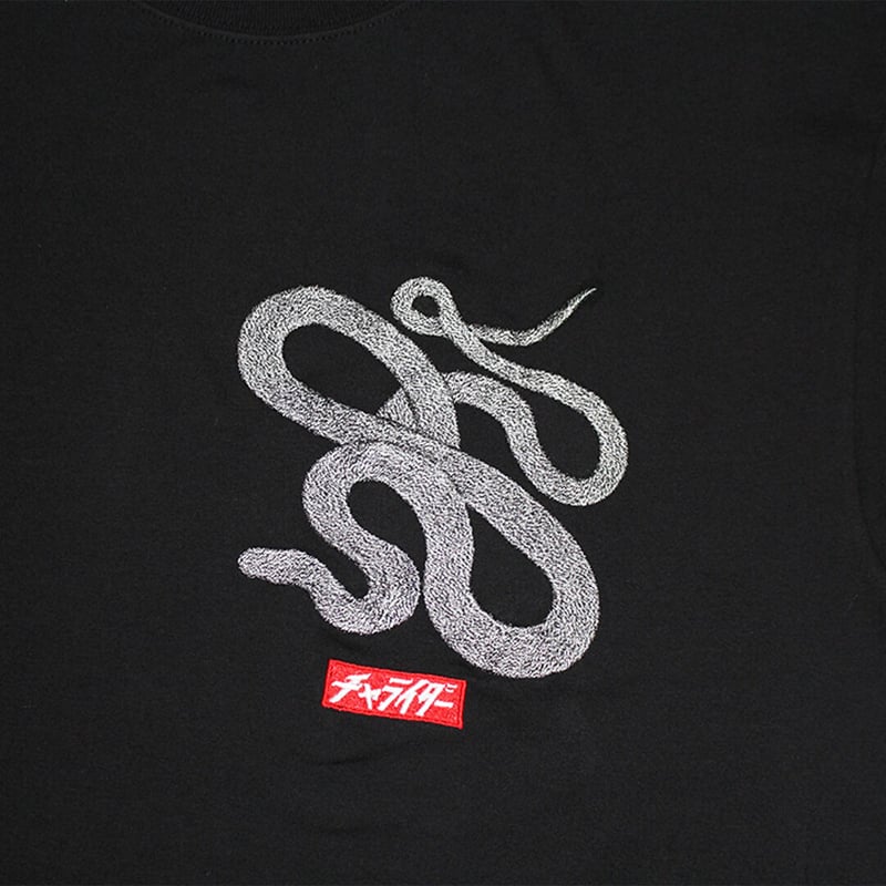スネーク刺繍Tシャツ ブラック | チャライダーSTORE