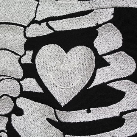ボーン刺繍切りっぱなしパーカー