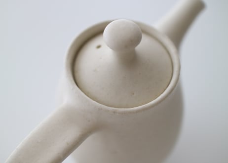 satomi itou / teapot