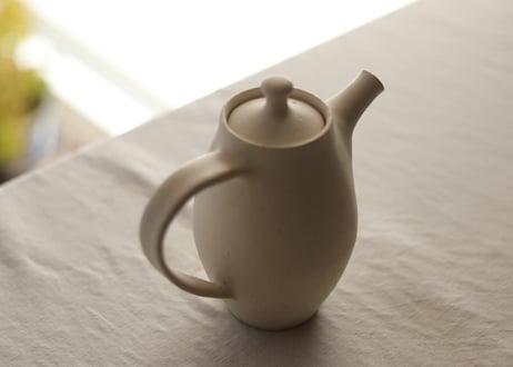 satomi itou / teapot