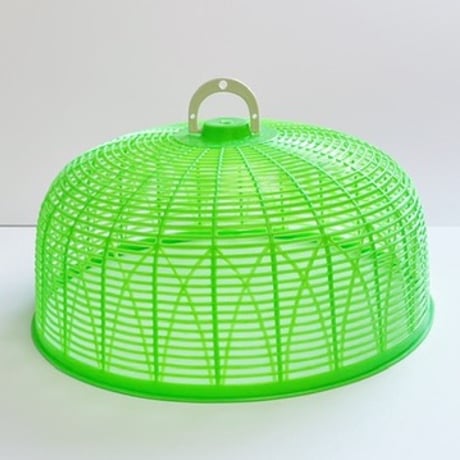 バンコク土産｜プラスチックの虫よけカゴ