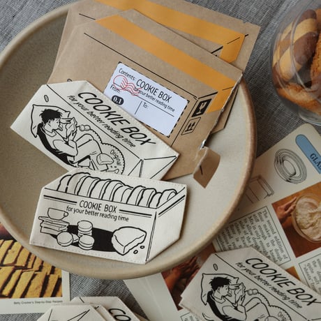 0.1 ファブリック栞｜クッキーボックス（2枚組）