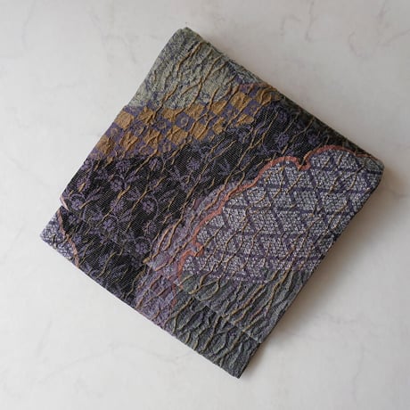 ◆S520◆美品『洛風林』六通袋帯　工芸帯地　笹蔓紋　白地ピンク鱗文　着物帯 創業セール】 【工芸帯地 洛風林】 特選工芸袋帯 ≪御仕立て